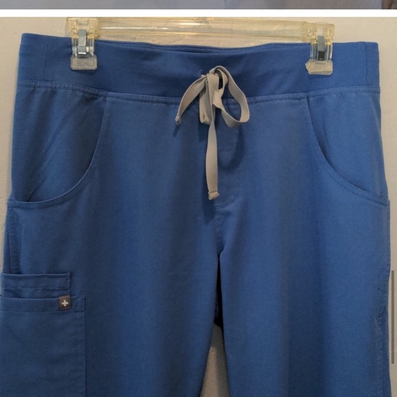 FIGS CASMA/KARA LIGHT BLUE SCRUB SET - Picture 11 of 16